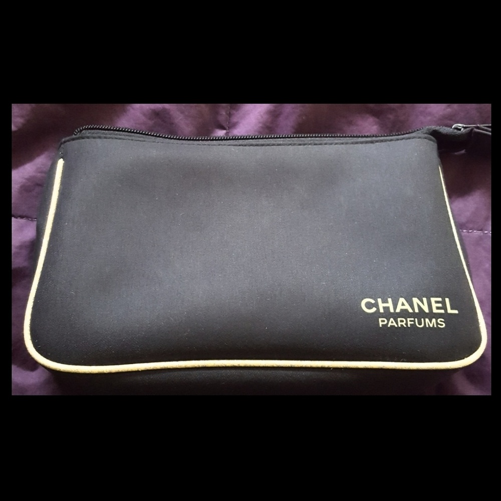 Chanel Parfums Black and Gold Makeup Bag Authentic